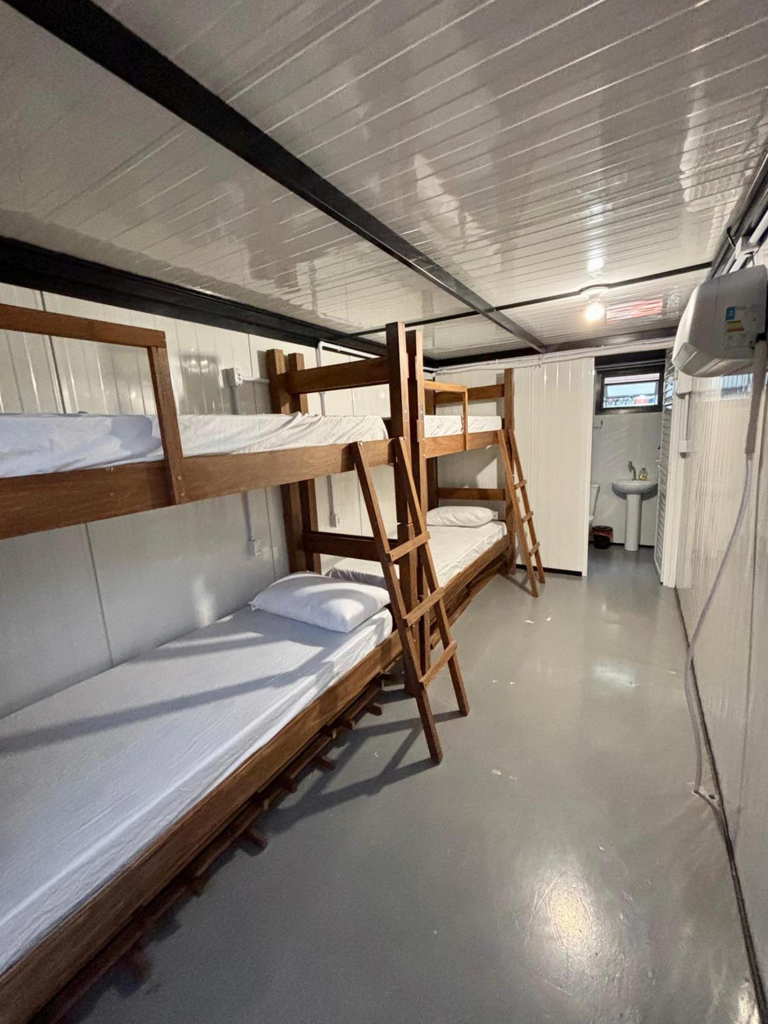 Hostel Sea Wolf - Lagoa Da Conceicao