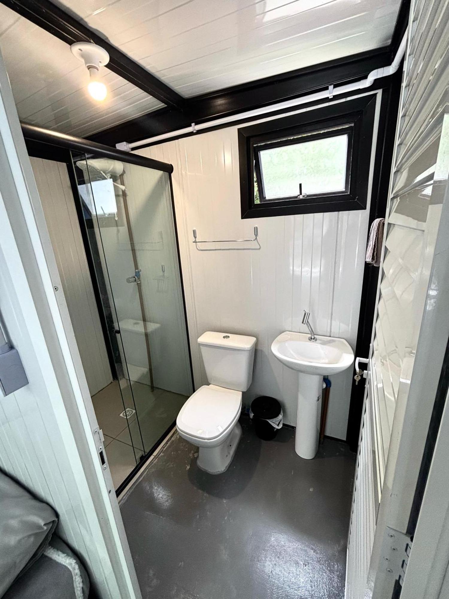 Hostel Sea Wolf - Lagoa Da Conceicao *